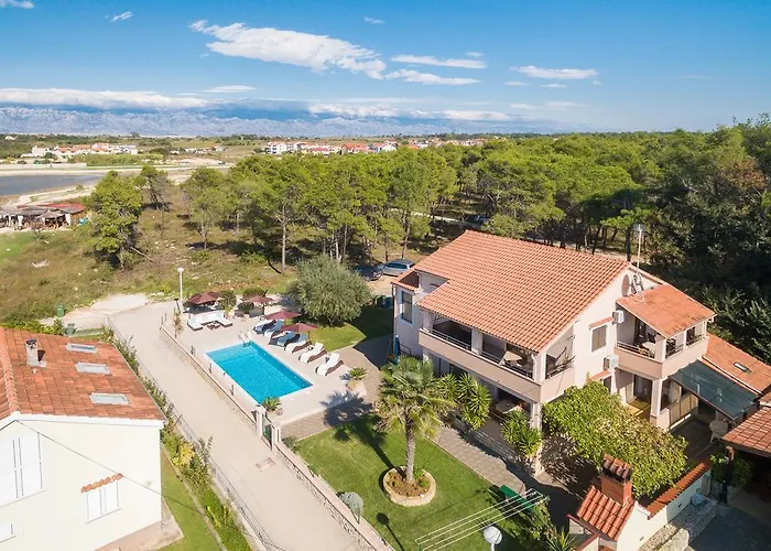 Duranca アパート